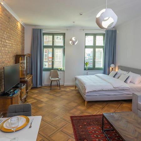 Provenir Home Strzelecka 25 Poznań Buitenkant foto