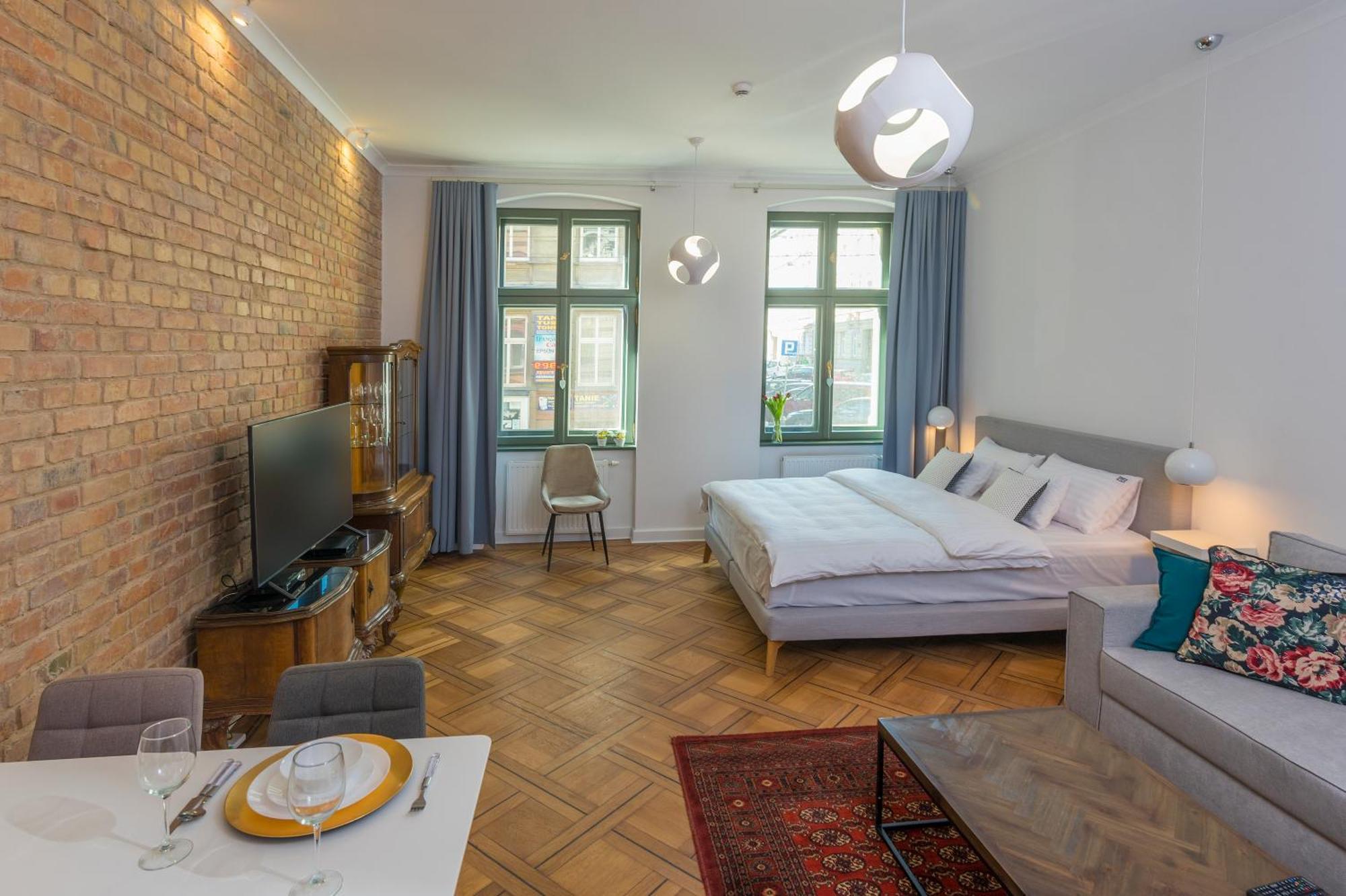 Provenir Home Strzelecka 25 Poznań Buitenkant foto