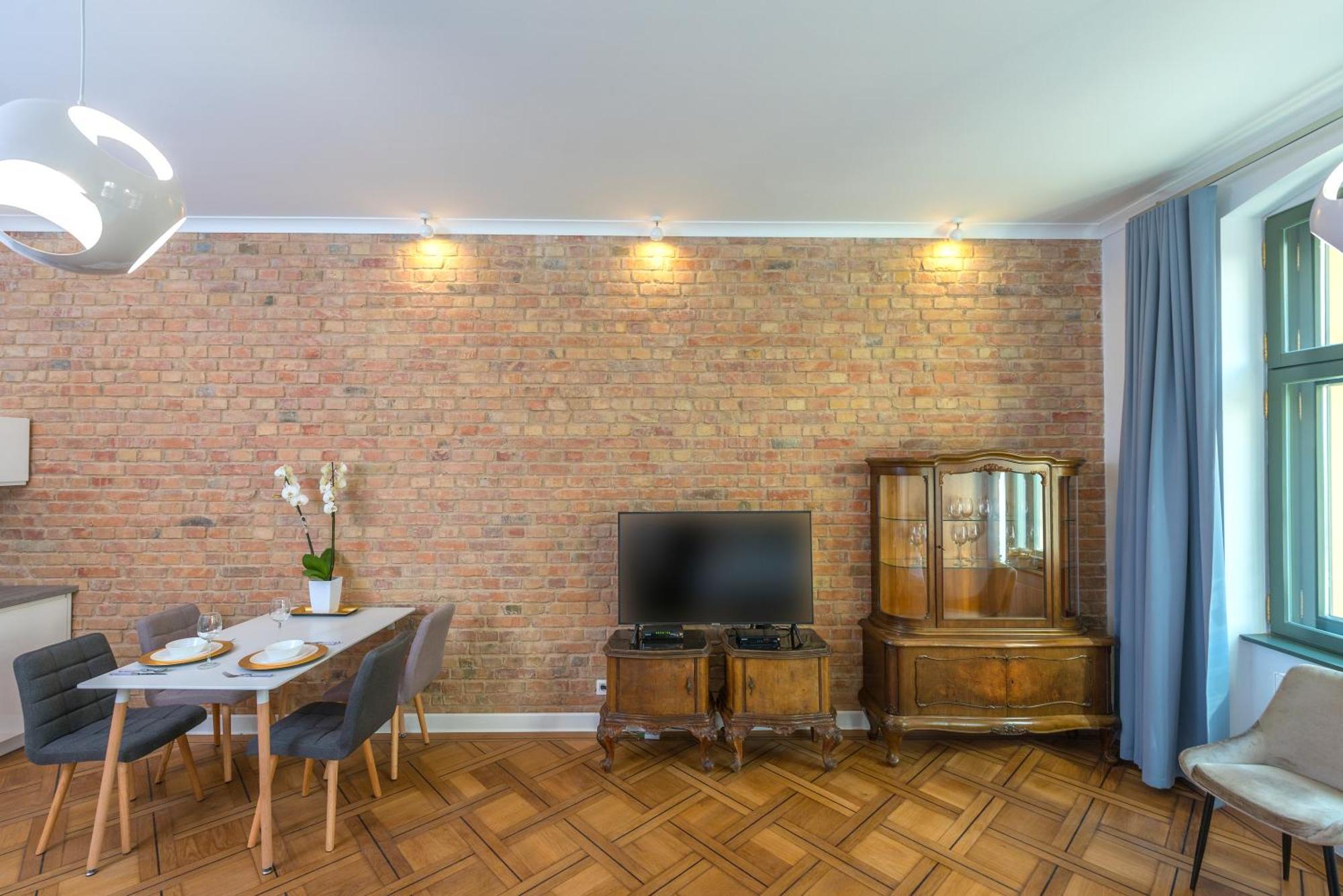 Provenir Home Strzelecka 25 Poznań Buitenkant foto